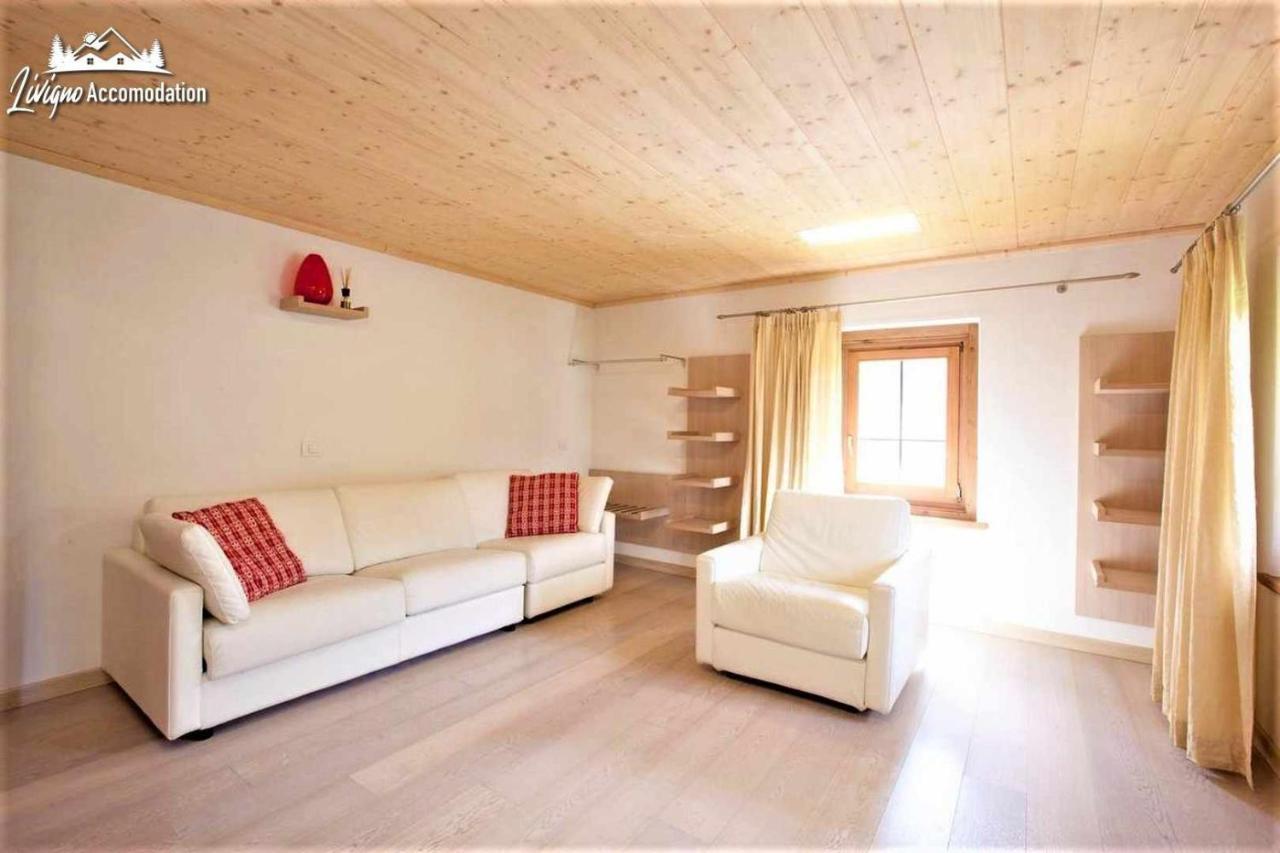 Appartamenti Green By Livigno Accomodation ภายนอก รูปภาพ