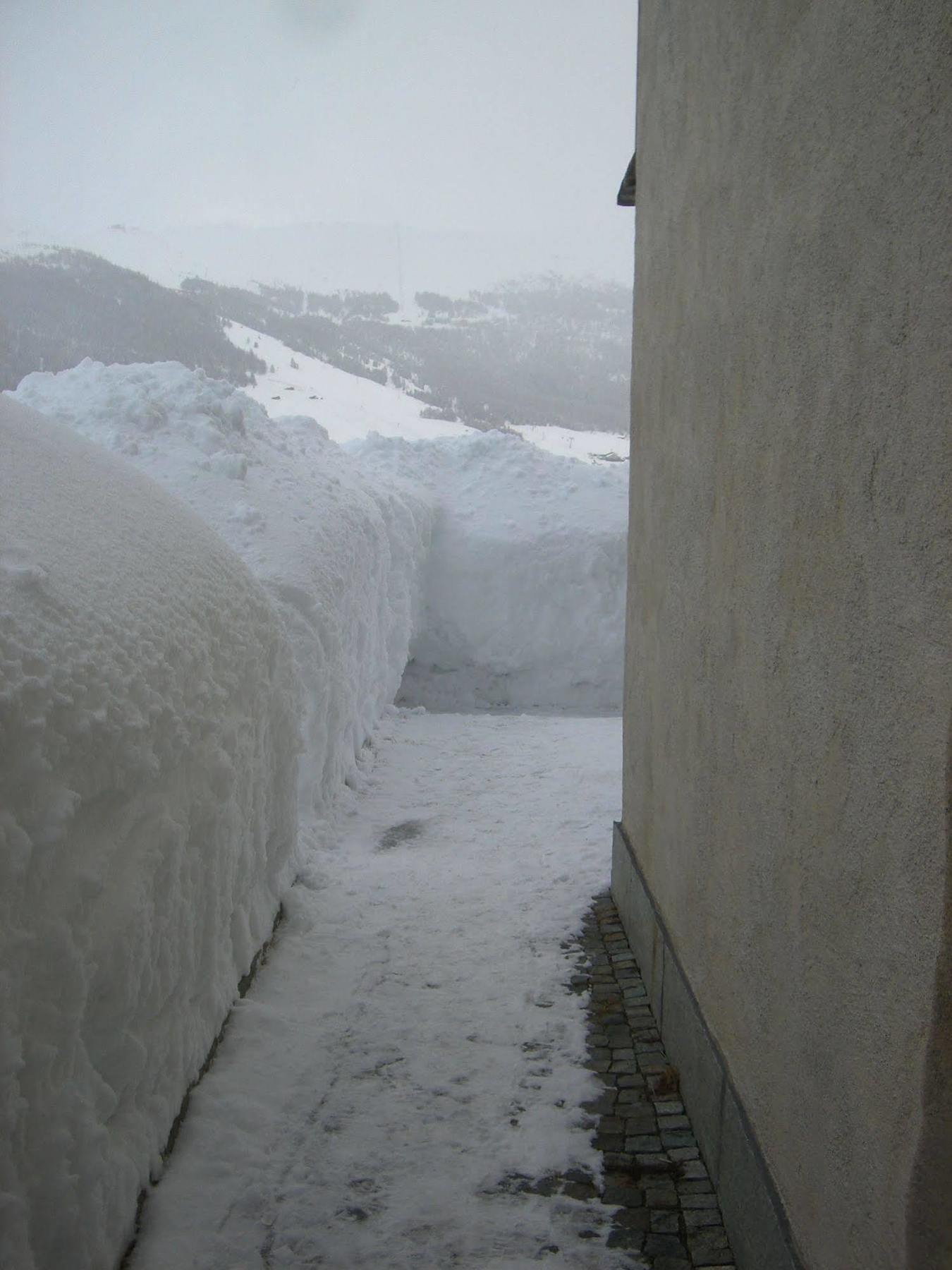 Appartamenti Green By Livigno Accomodation ภายนอก รูปภาพ